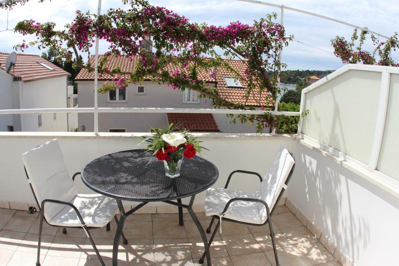 Apartmani Surlin Hvar Town Eksteriør billede
